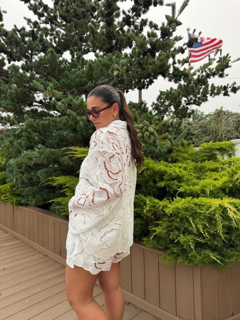 Vixie Eyelet Shorts