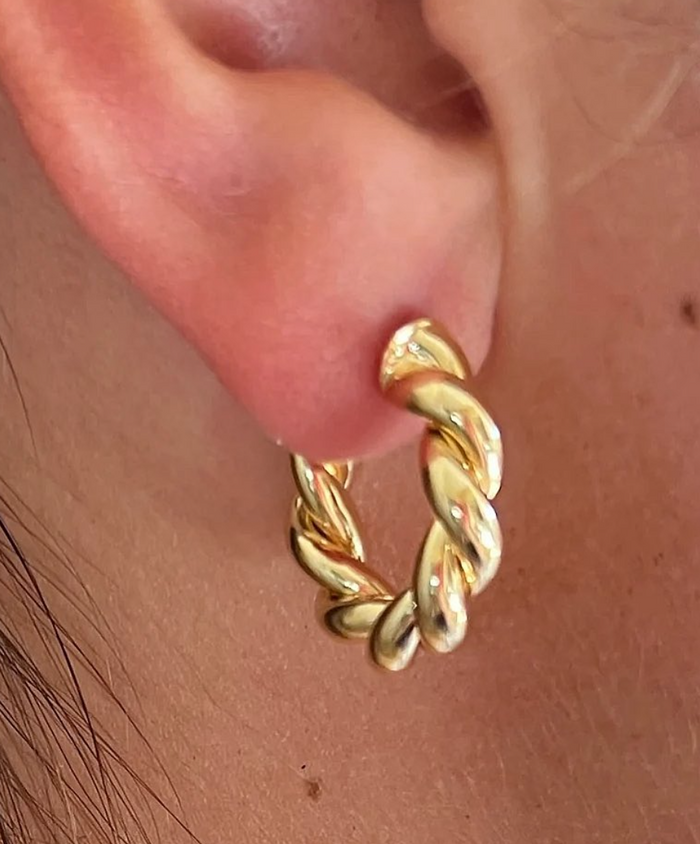 Twist Hoops